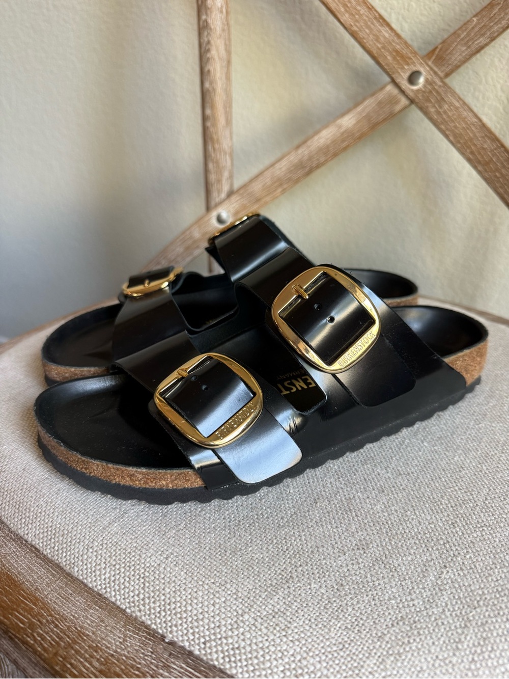Birkenstock Arizona Big Buckle High Shine Sandals - Picture 2 of 7